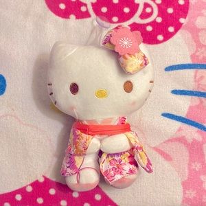 Car Window Plush Hello Kitty Sanrio (It’s Knockoff )